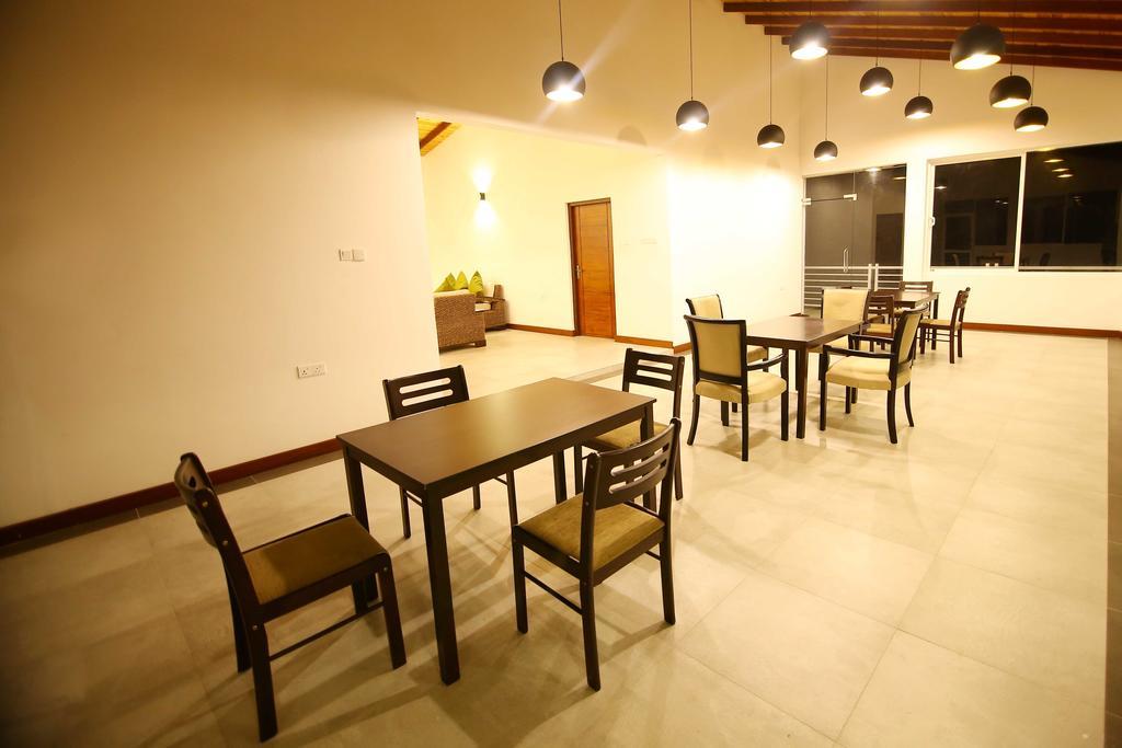 Hillcrest Villa Peradeniya Exterior photo
